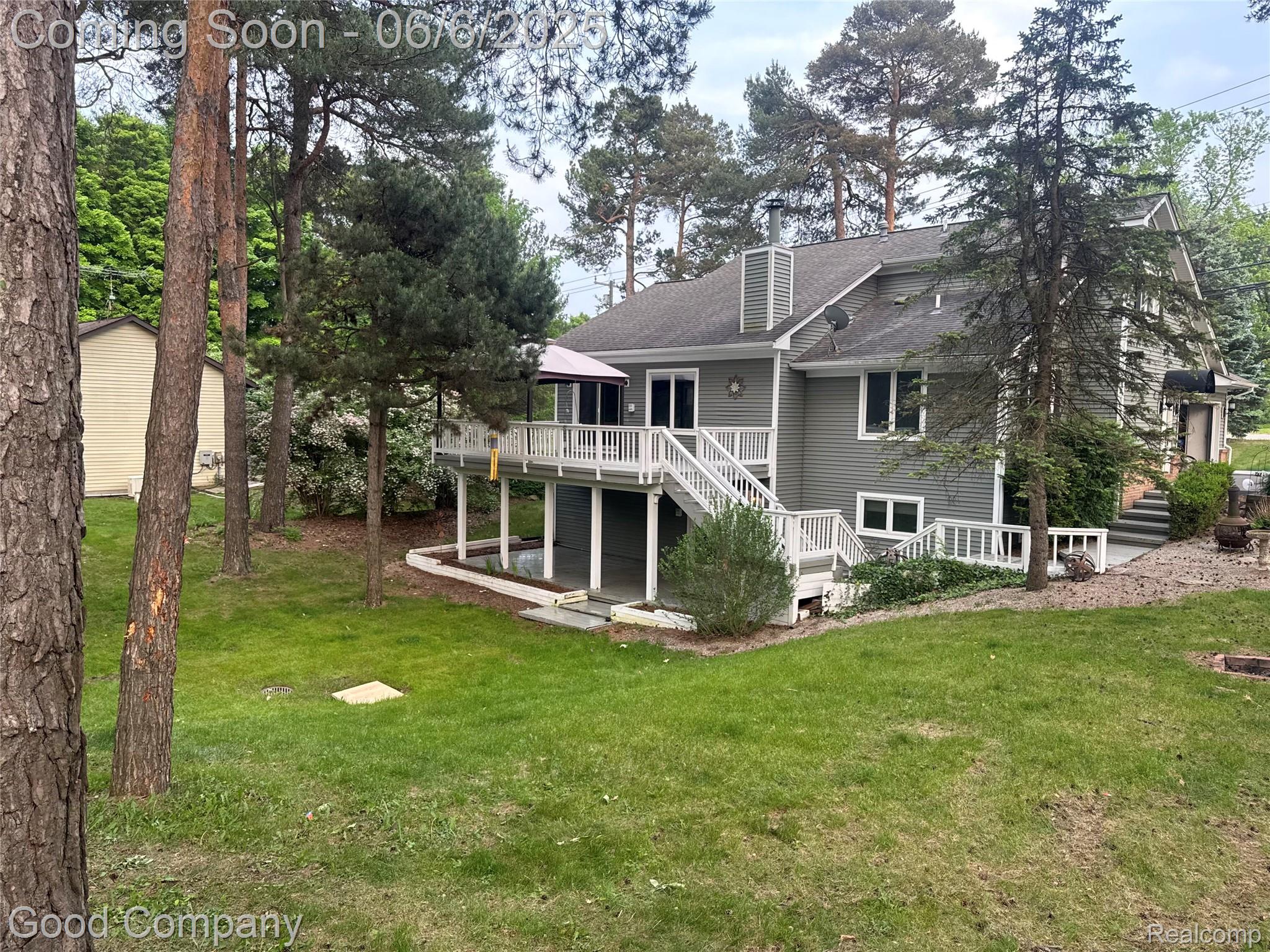5490 Clarkston Road