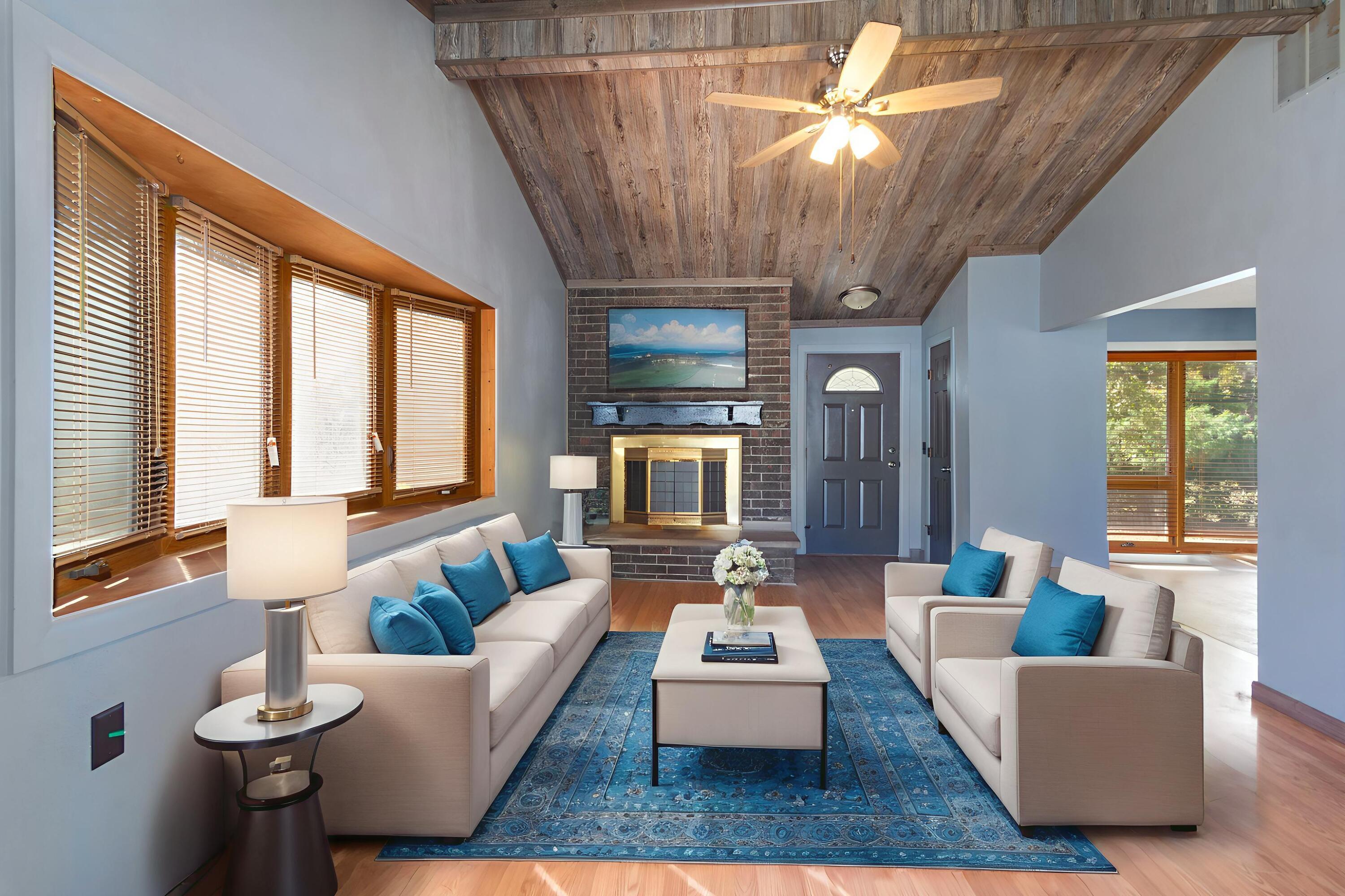 6692 Whiteford Center Road