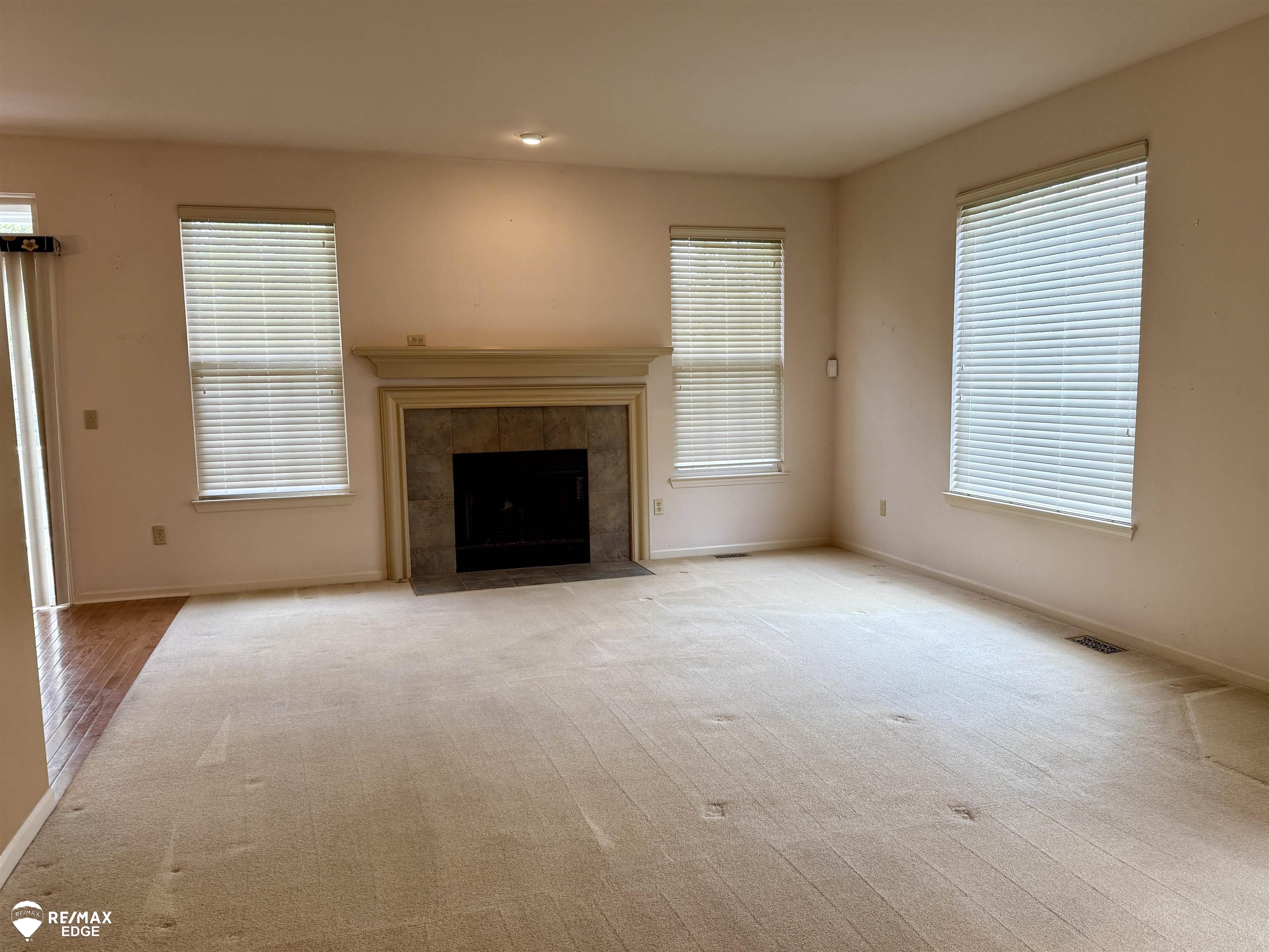 5733 Pinecroft Court