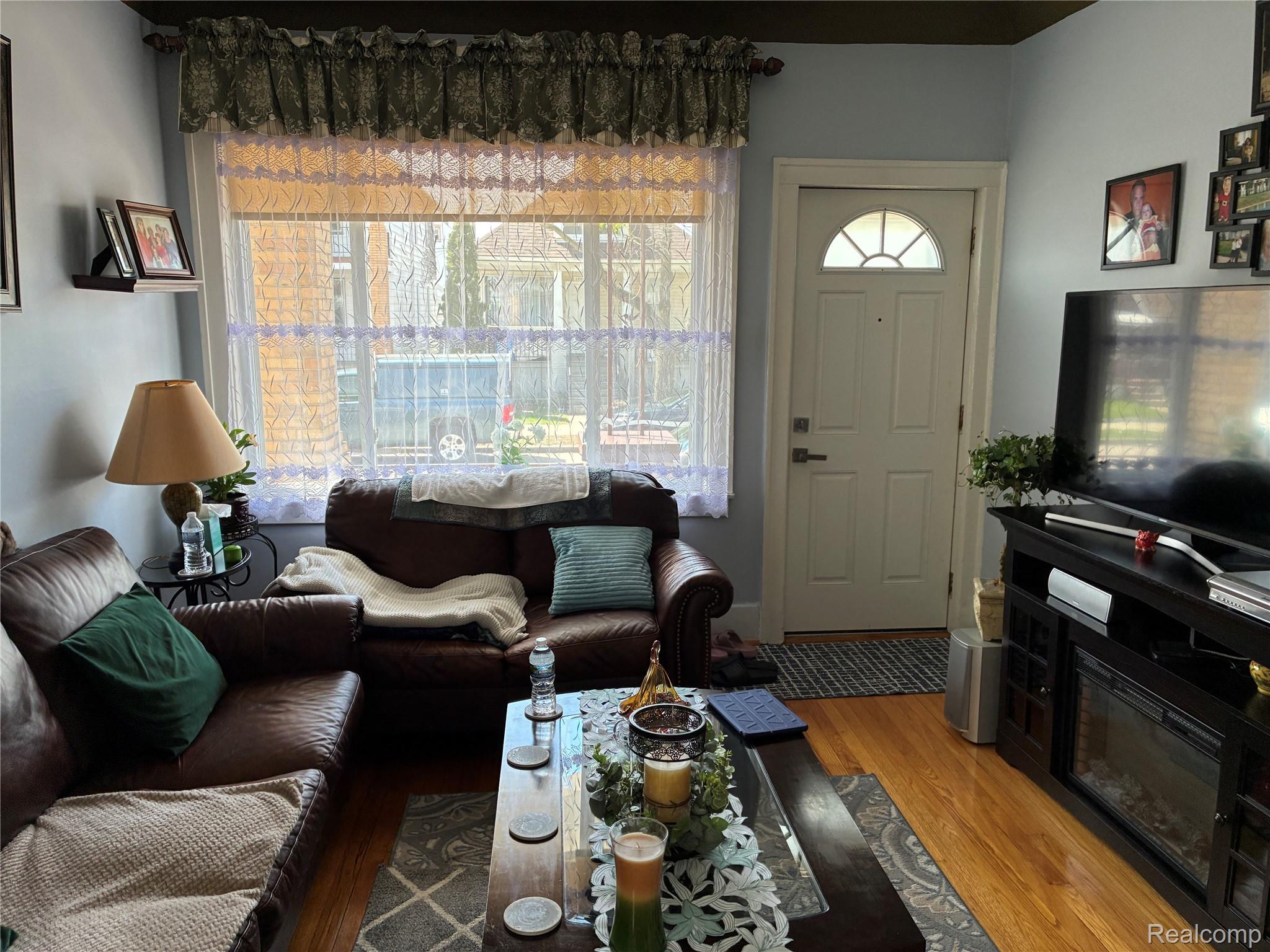 12044 Sobieski Street