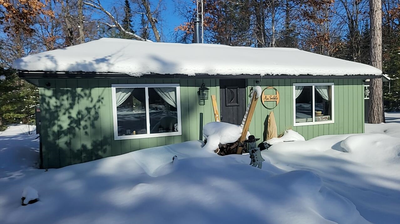 3866 Wintergreen Lane