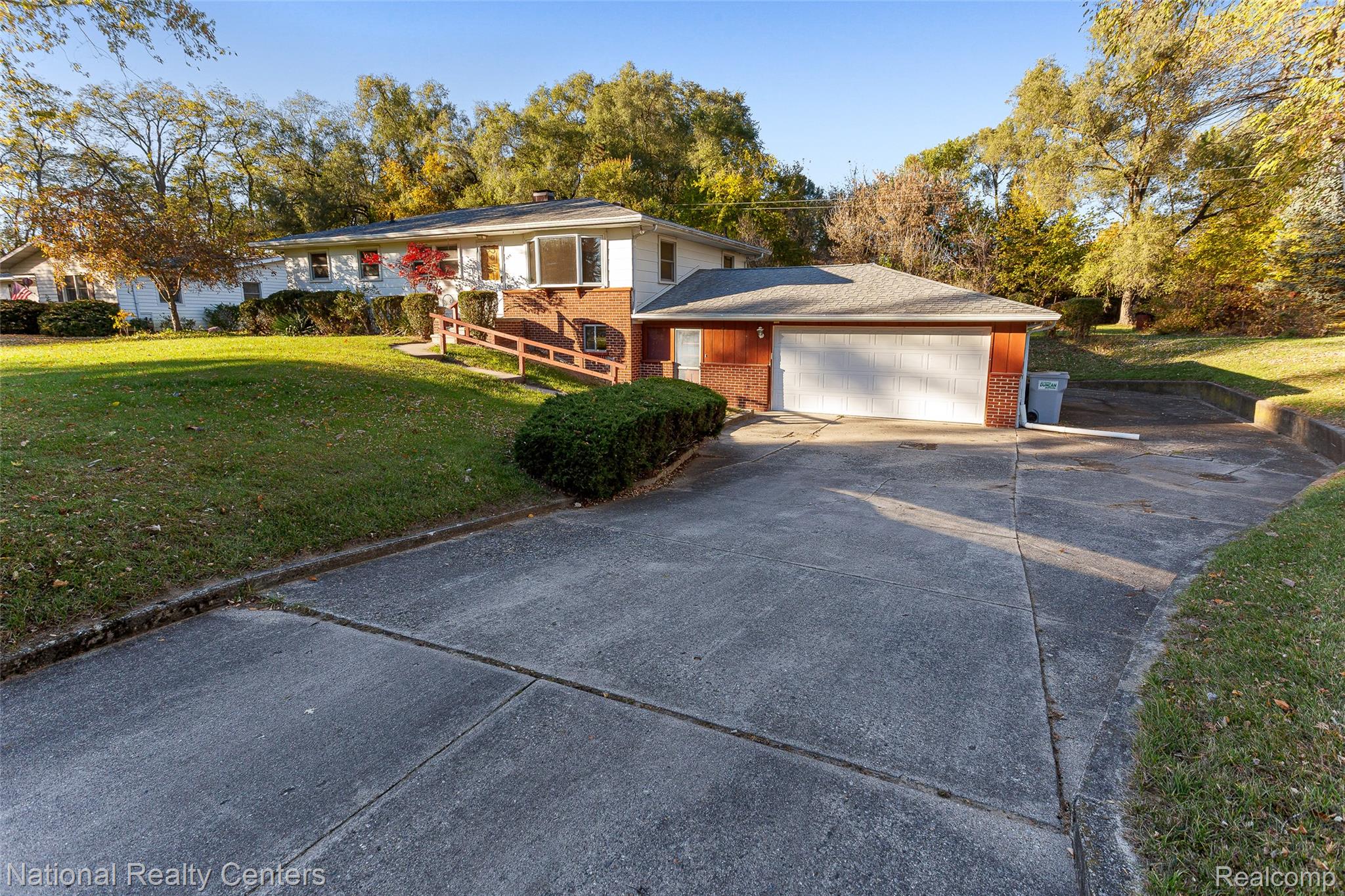 11655 Shorecrest Court