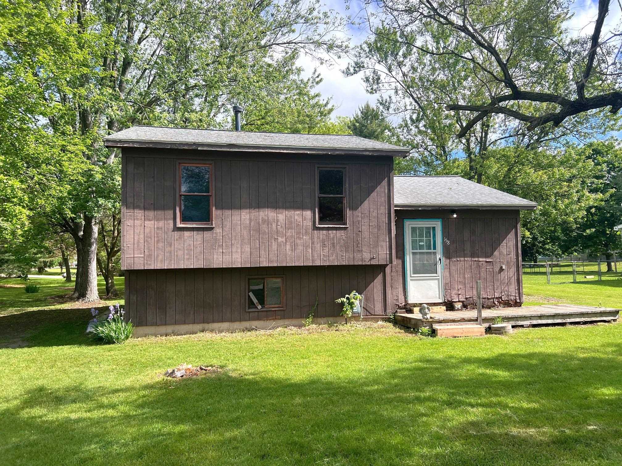158 W Willow Street