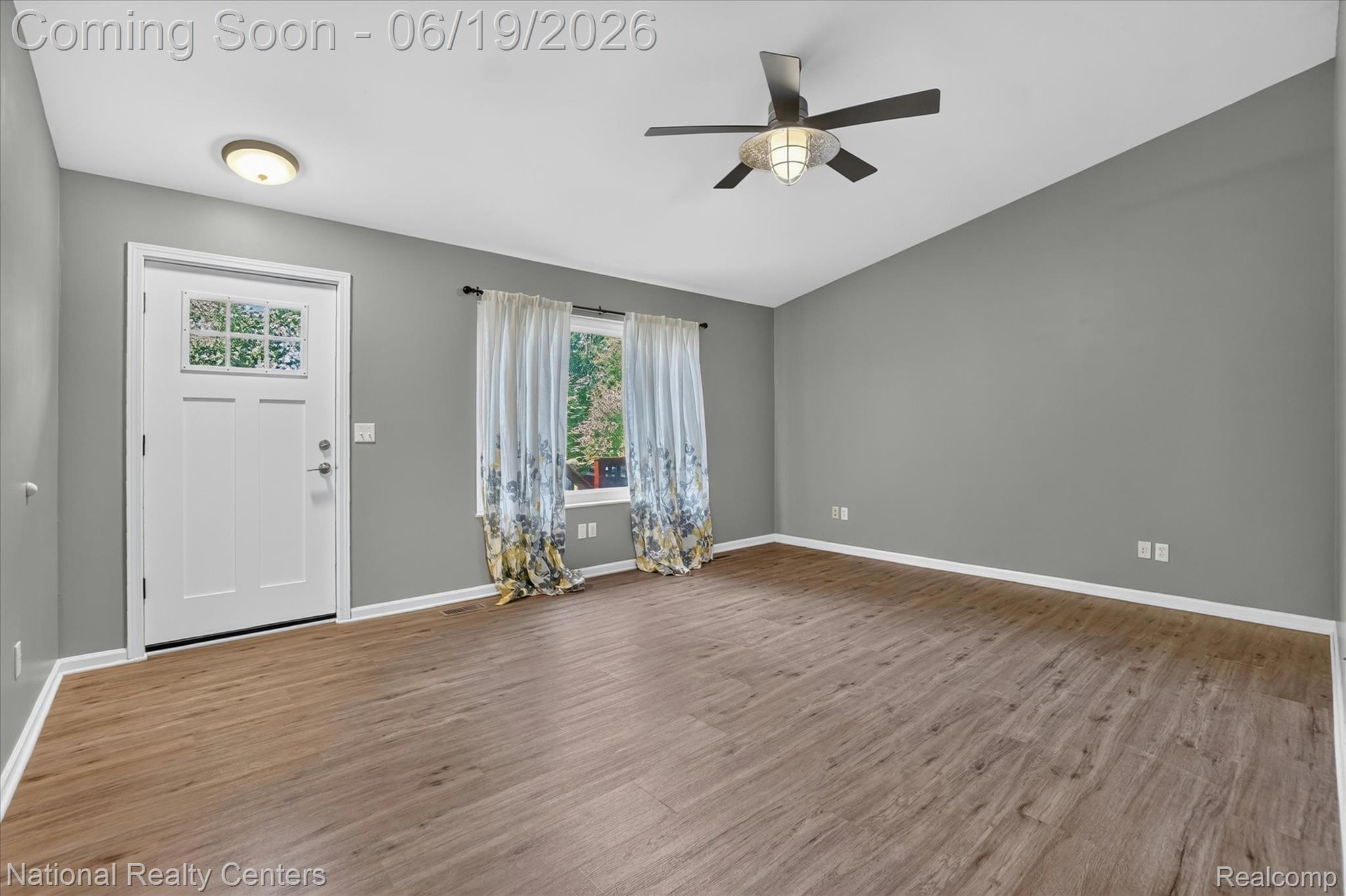 8280 W Rolston Road