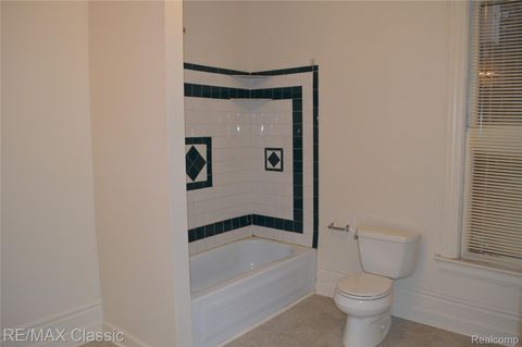 Tiny photo for 5208 Commonwealth St, Detroit City, MI 48208 (MLS # 20261003031)