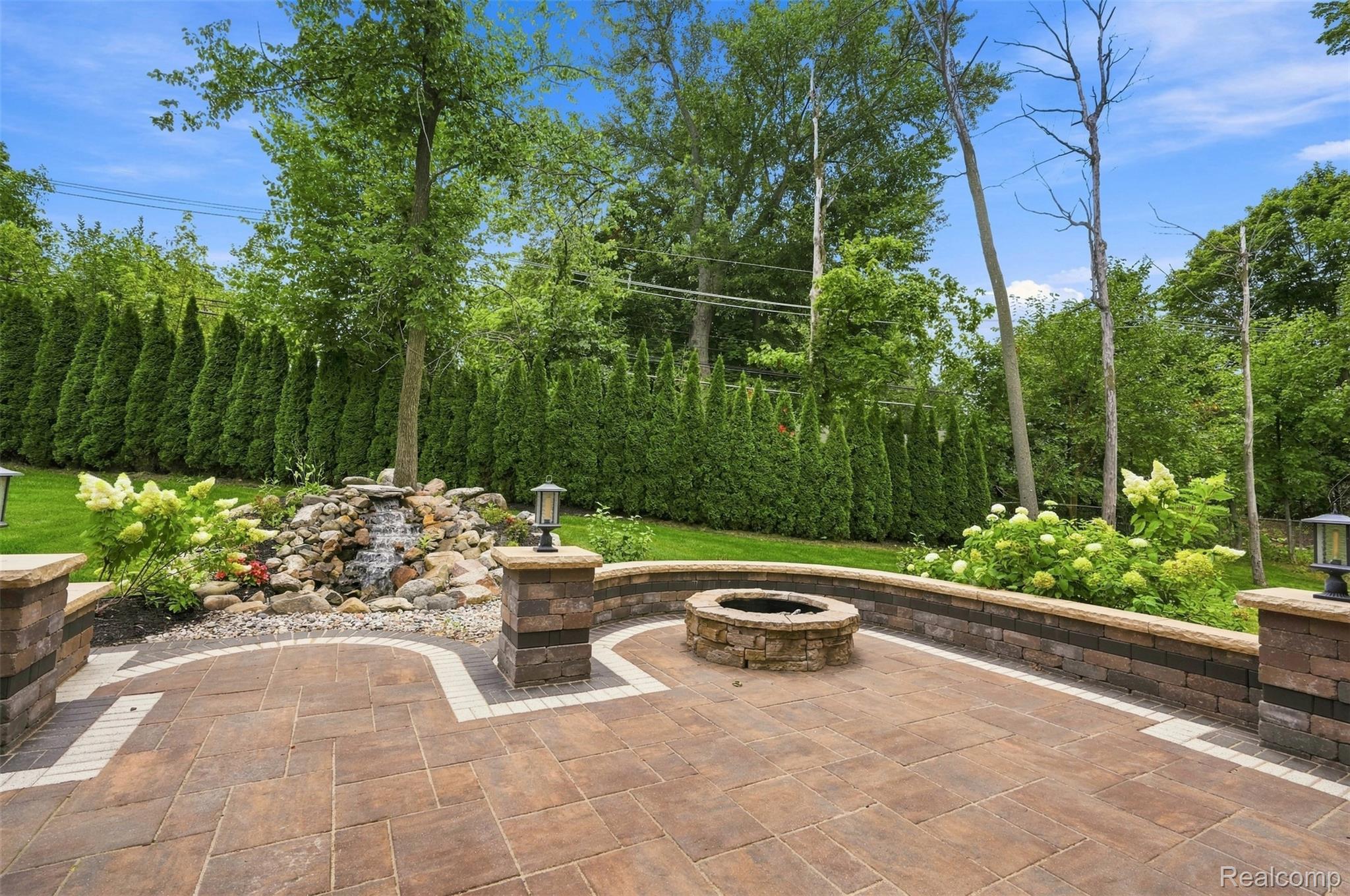 34145 Oak Forest Drive