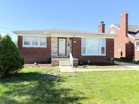 15636 JULIANA Avenue Eastpointe City Macomb MI 48021