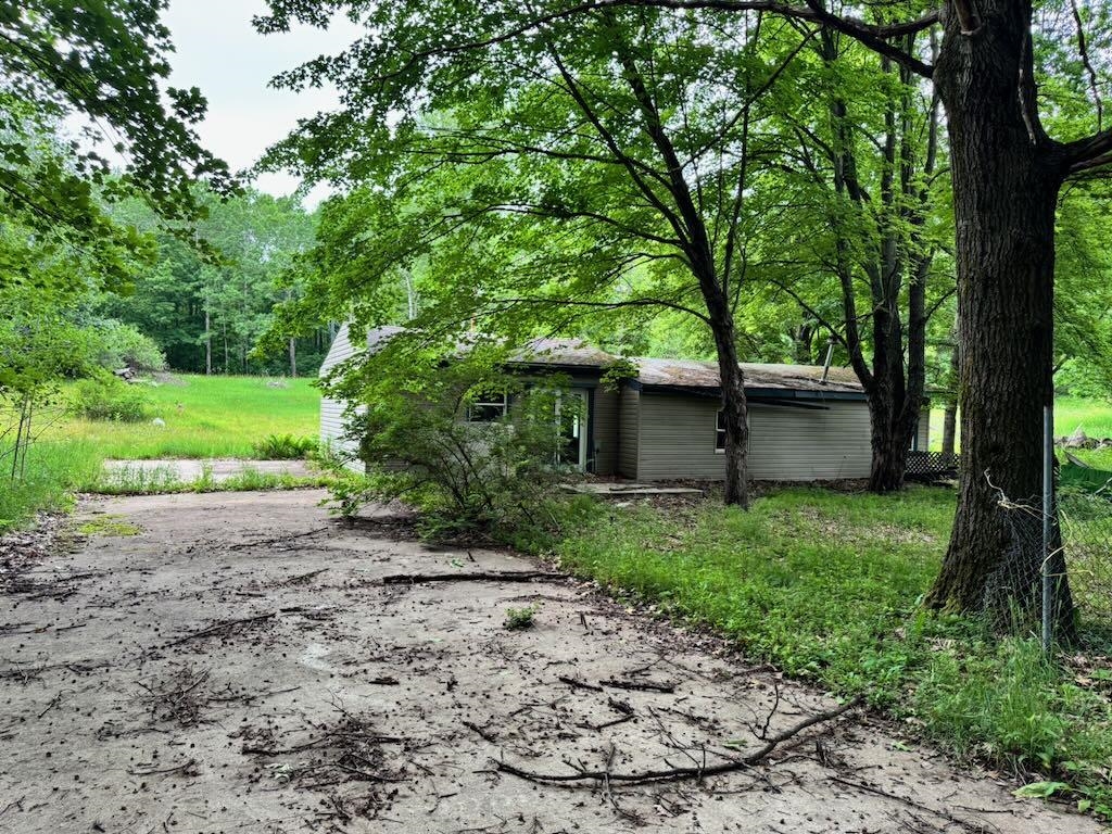 4303 W Adams Road