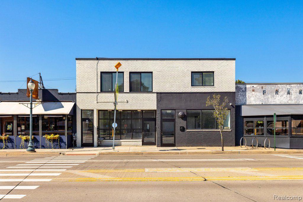 HazelParkCity_Oakland, Michigan 48030, United States, 4 Bedrooms Bedrooms, ,5 BathroomsBathrooms,Residential,Active,104198