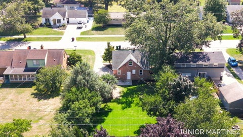 Tiny photo for 23 E 35th Street, Holland City, MI 49423 (MLS # 71026046006)