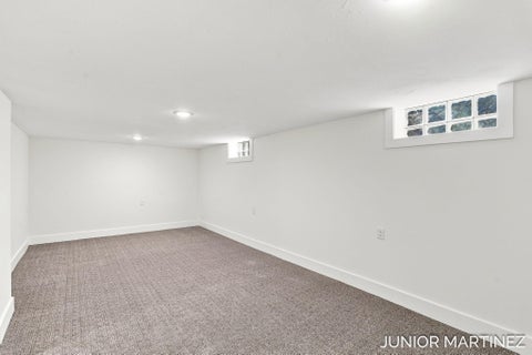 Tiny photo for 23 E 35th Street, Holland City, MI 49423 (MLS # 71026046006)