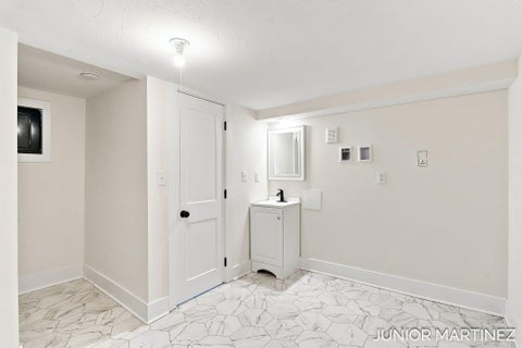 Tiny photo for 23 E 35th Street, Holland City, MI 49423 (MLS # 71026046006)