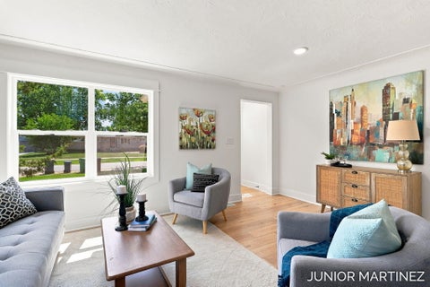 Tiny photo for 23 E 35th Street, Holland City, MI 49423 (MLS # 71026046006)