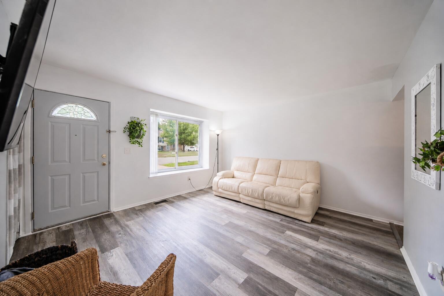 5719 Sunset Trail
