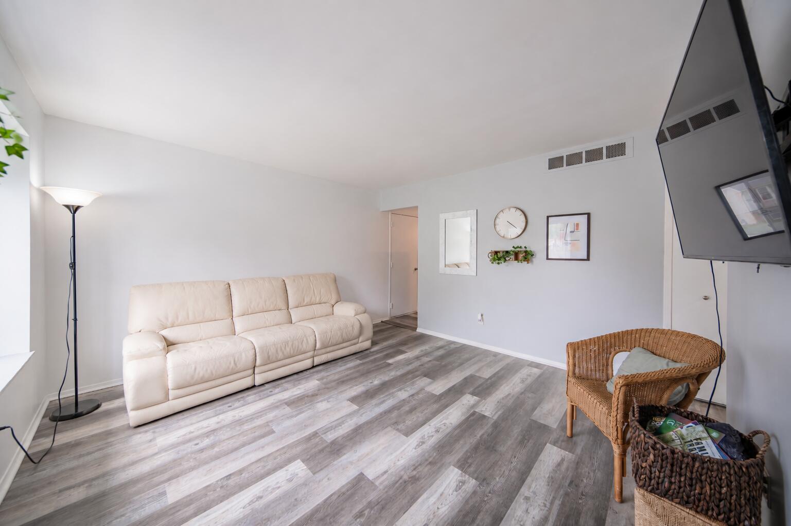 5719 Sunset Trail