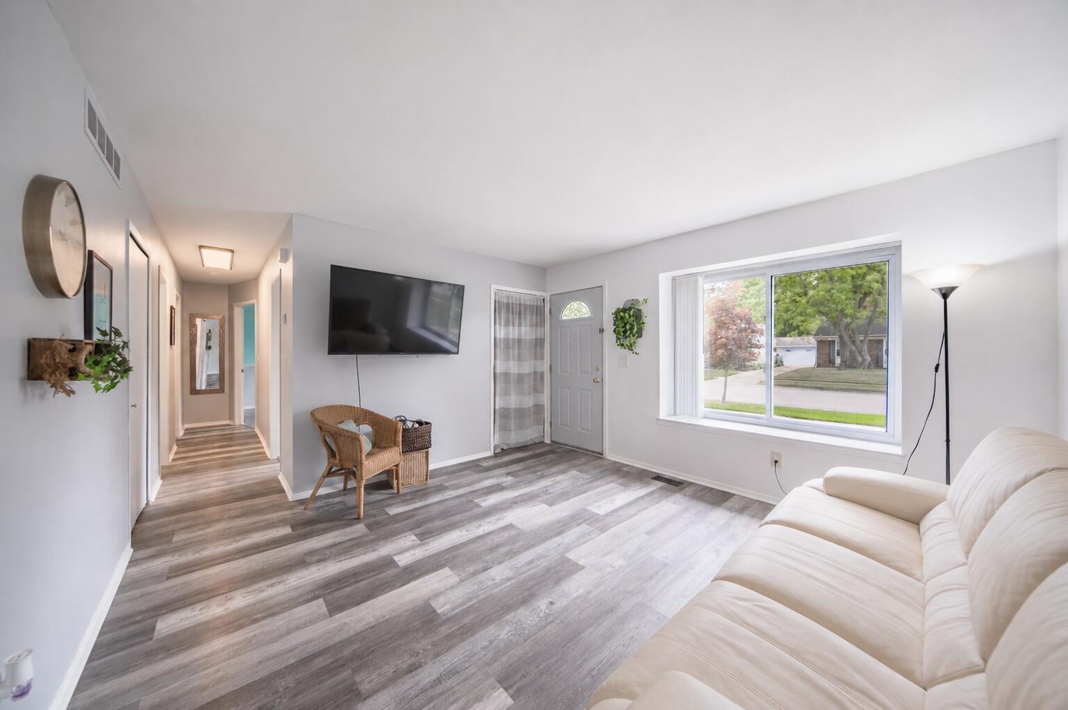 5719 Sunset Trail