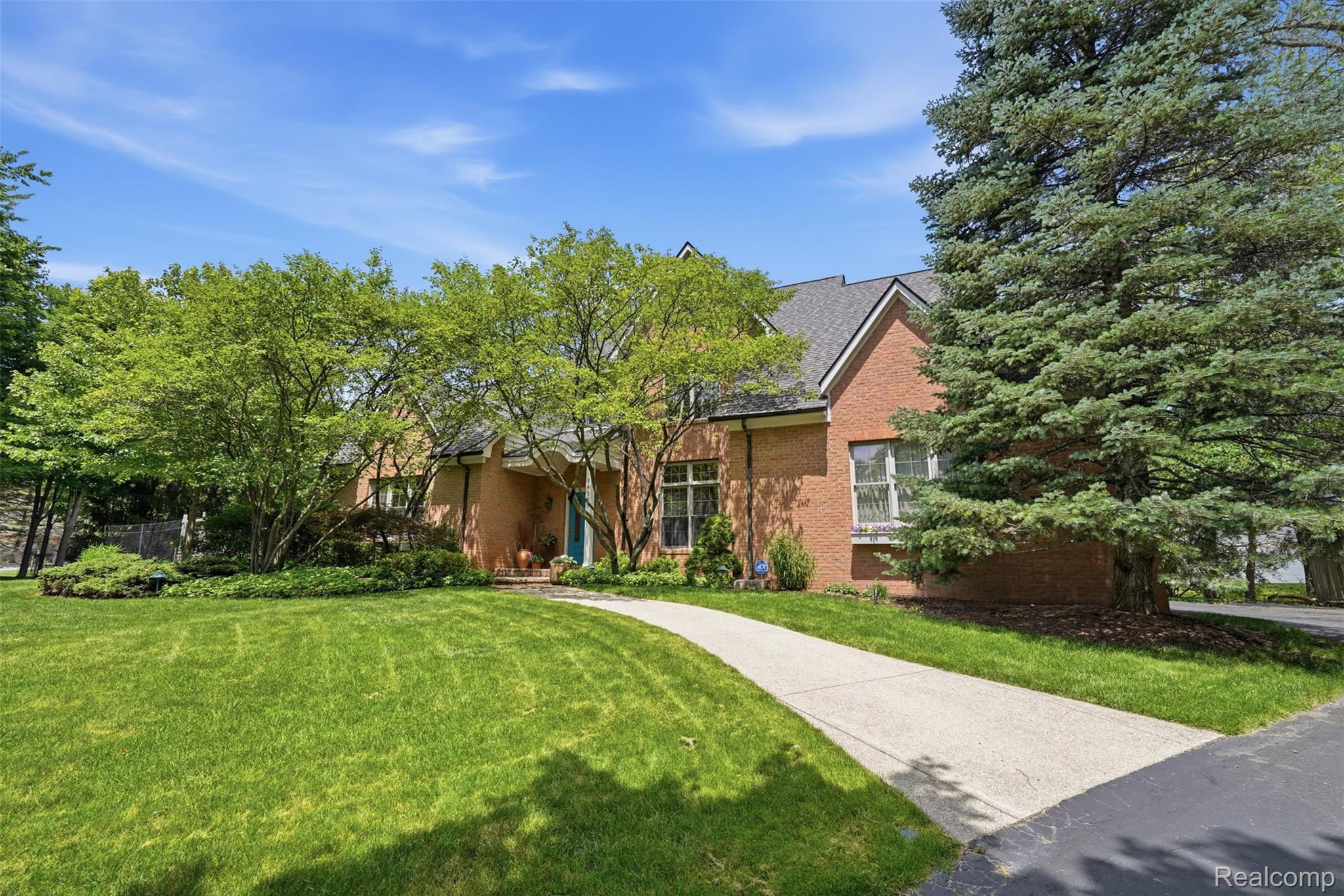 34555 Quaker Valley Road