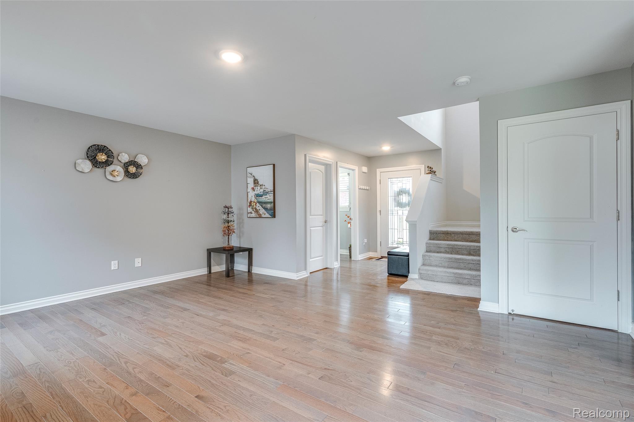 6871 Chandler Drive