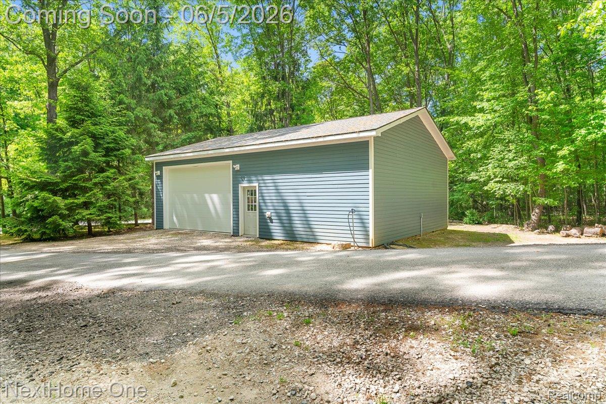 2533 Spring Grove Drive