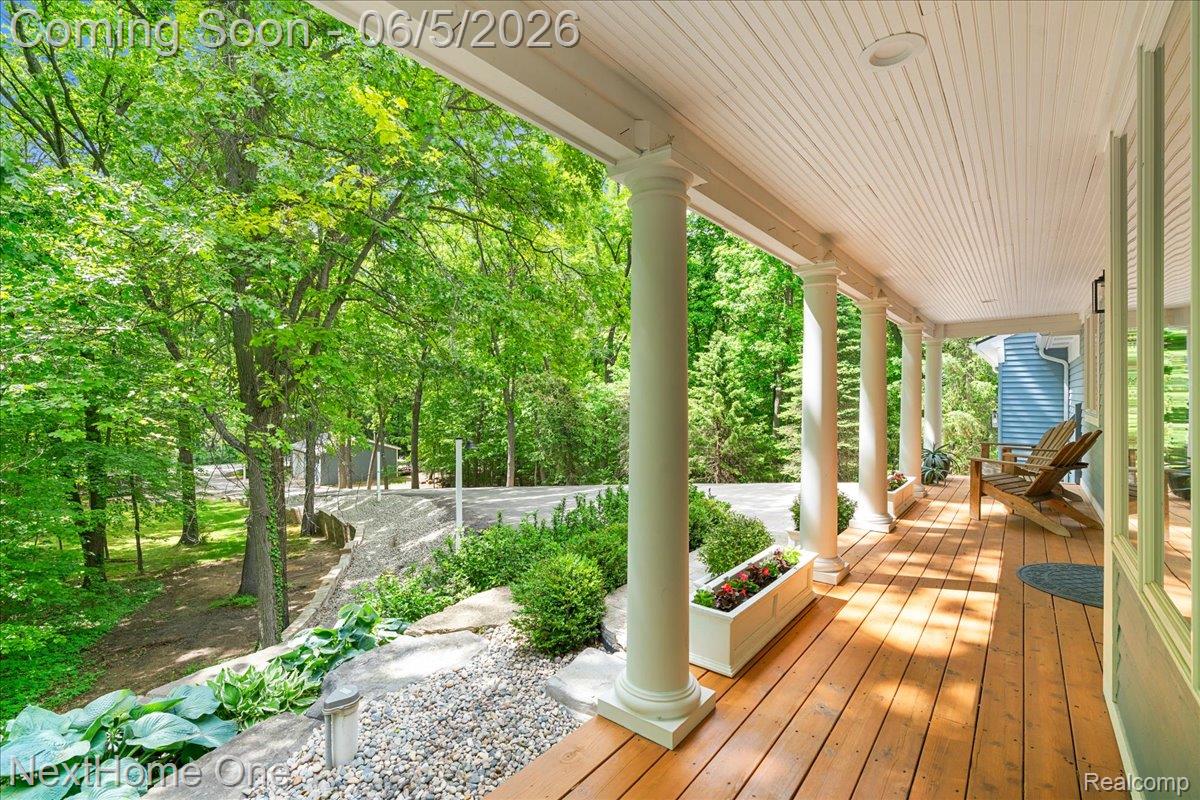 2533 Spring Grove Drive