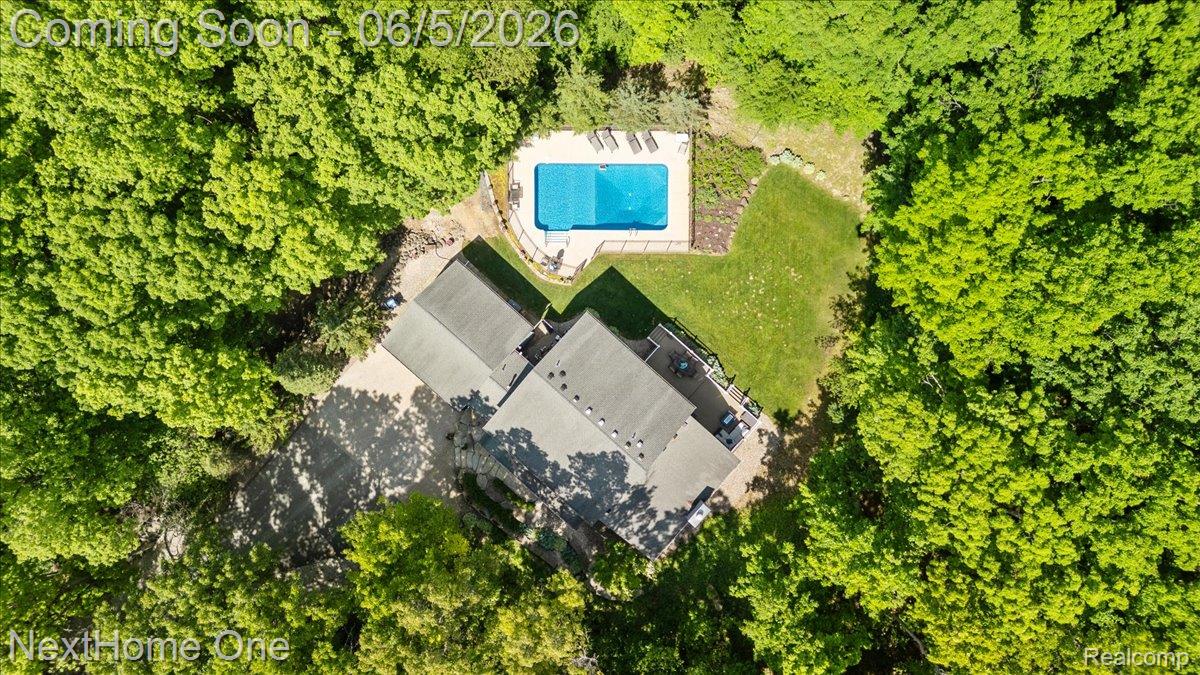 2533 Spring Grove Drive