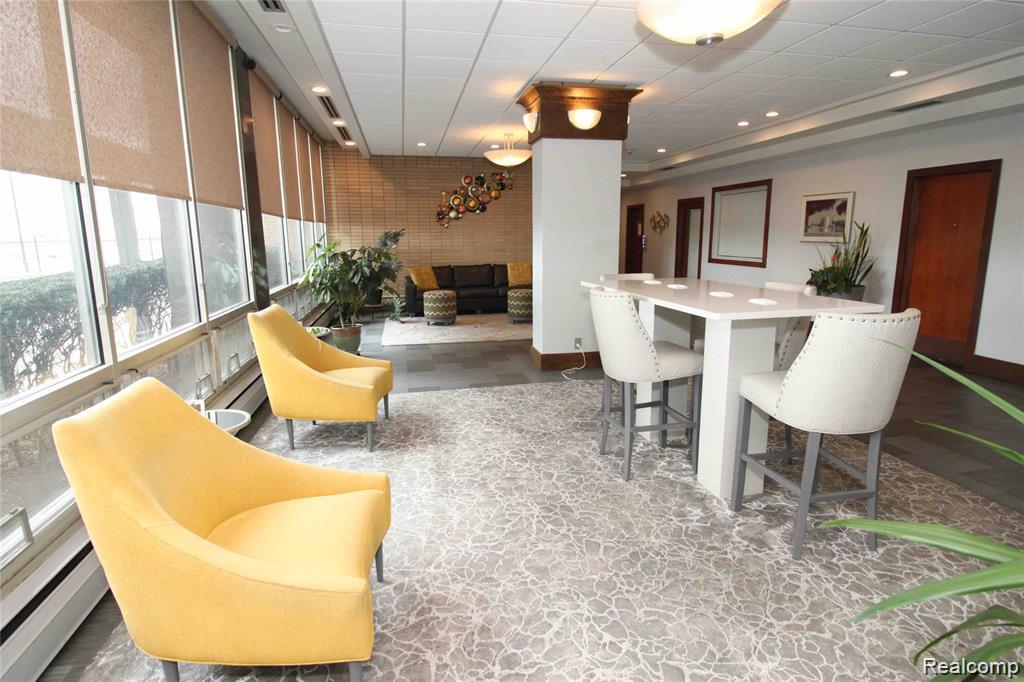 8900 E Jefferson Avenue 920