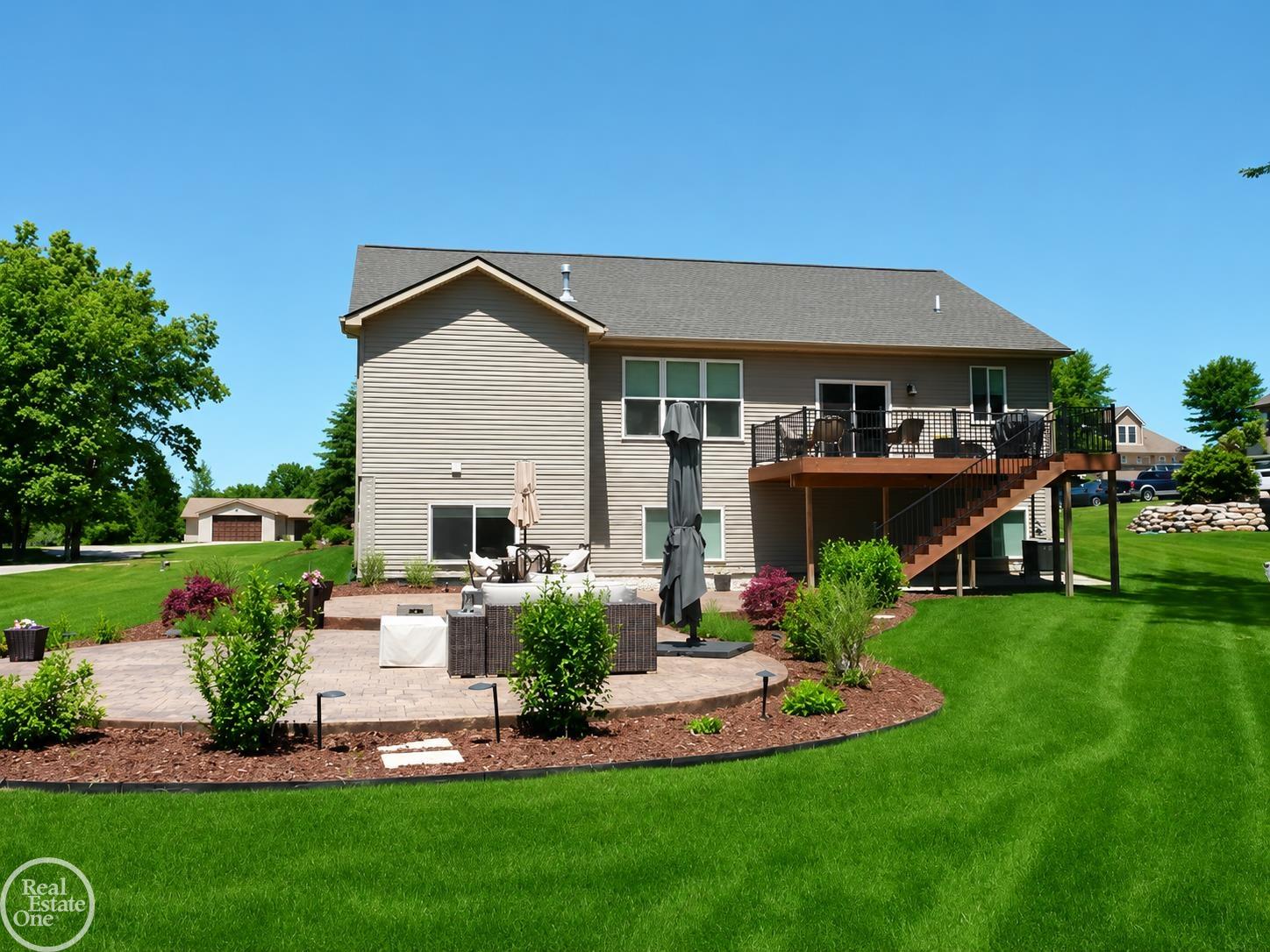 1893 Suncrest Drive
