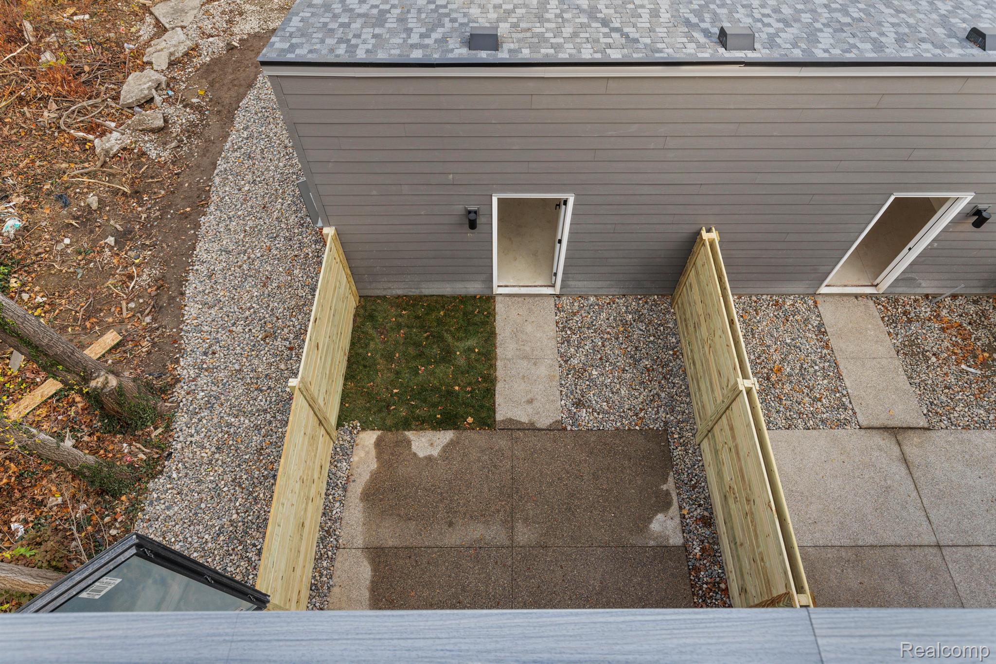 Detroit, Michigan 48208, United States, 2 Bedrooms Bedrooms, ,3 BathroomsBathrooms,Residential,Active,31568