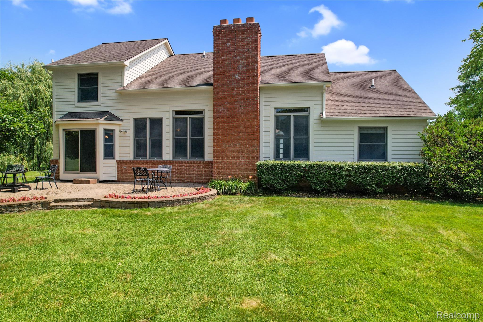 5501 Jeanne Marie Drive