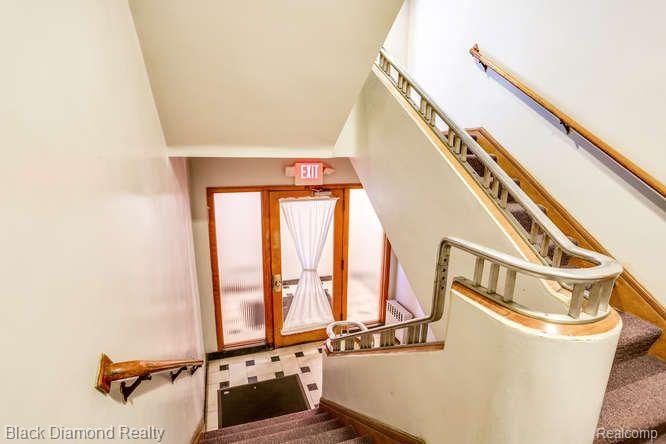255 Merton Road