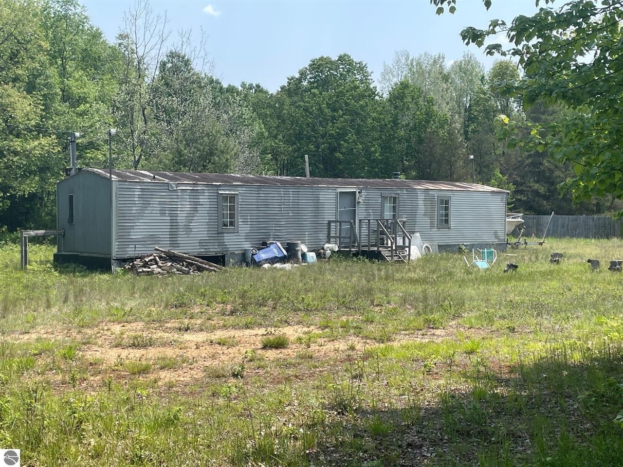 2167 Strawberry Avenue