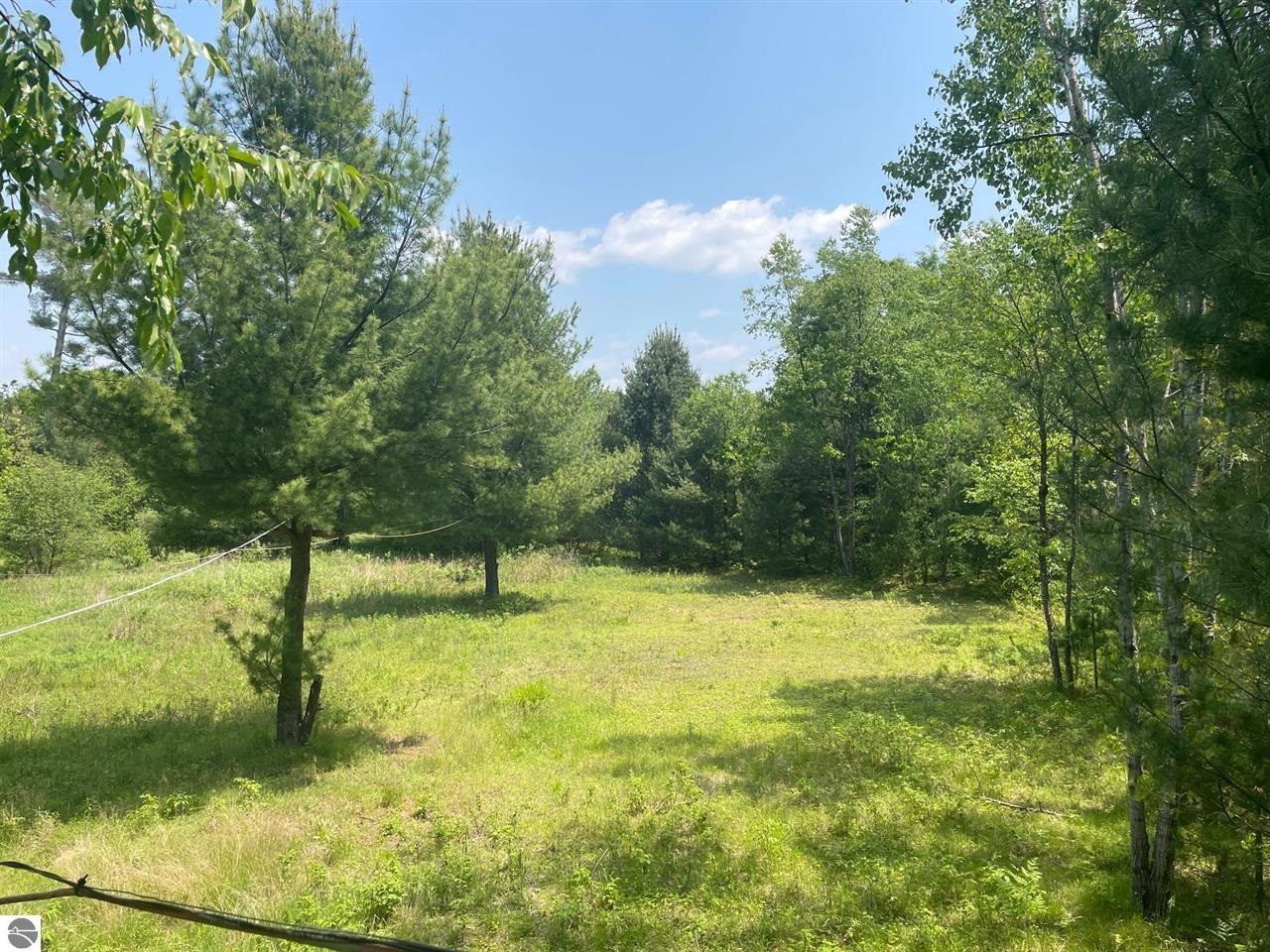 2167 Strawberry Avenue