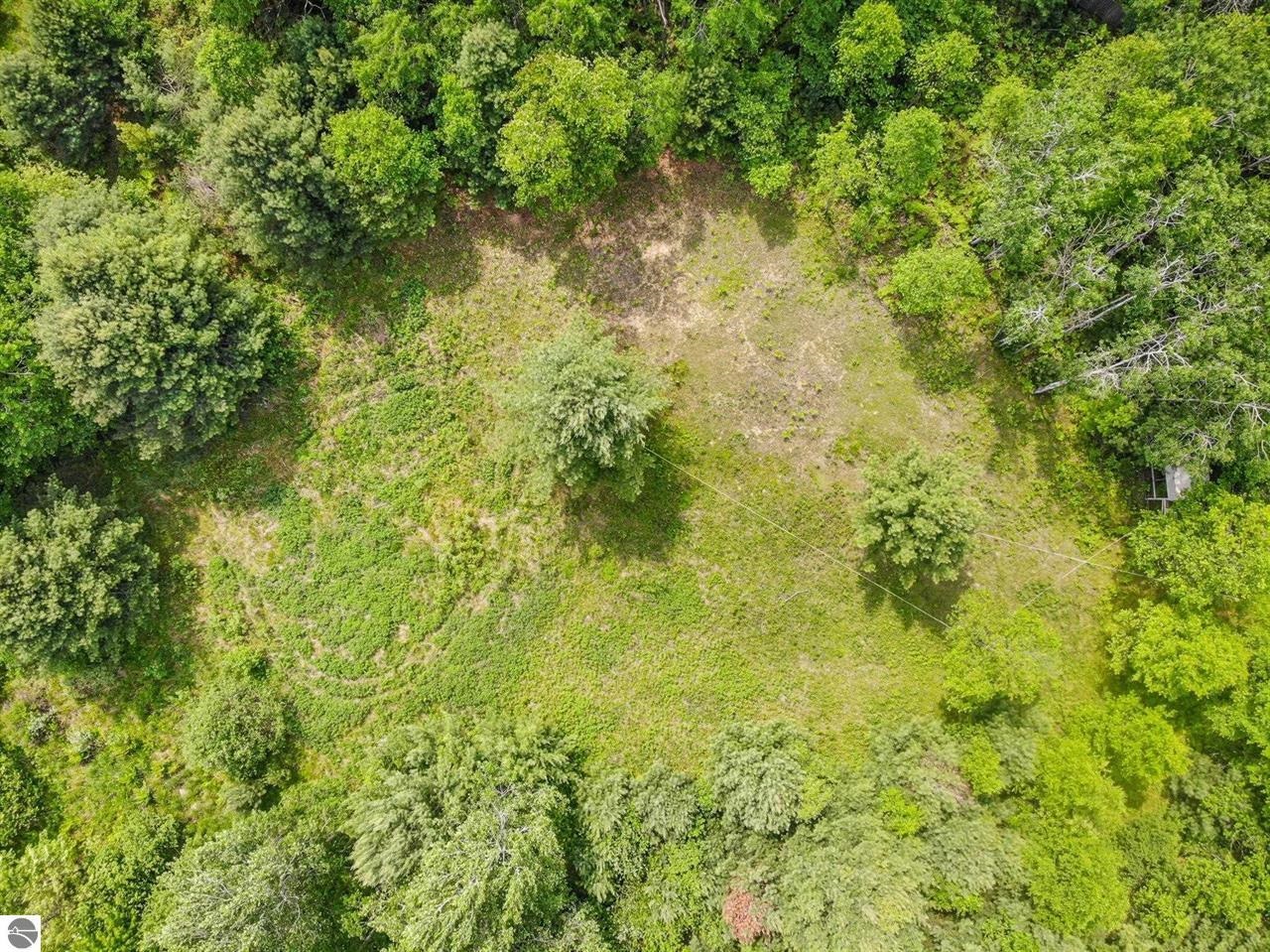 2167 Strawberry Avenue