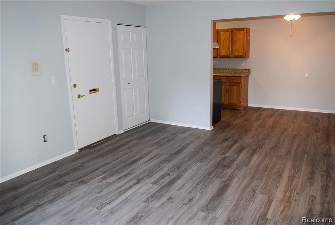 10050 ALLEN POINTE Drive