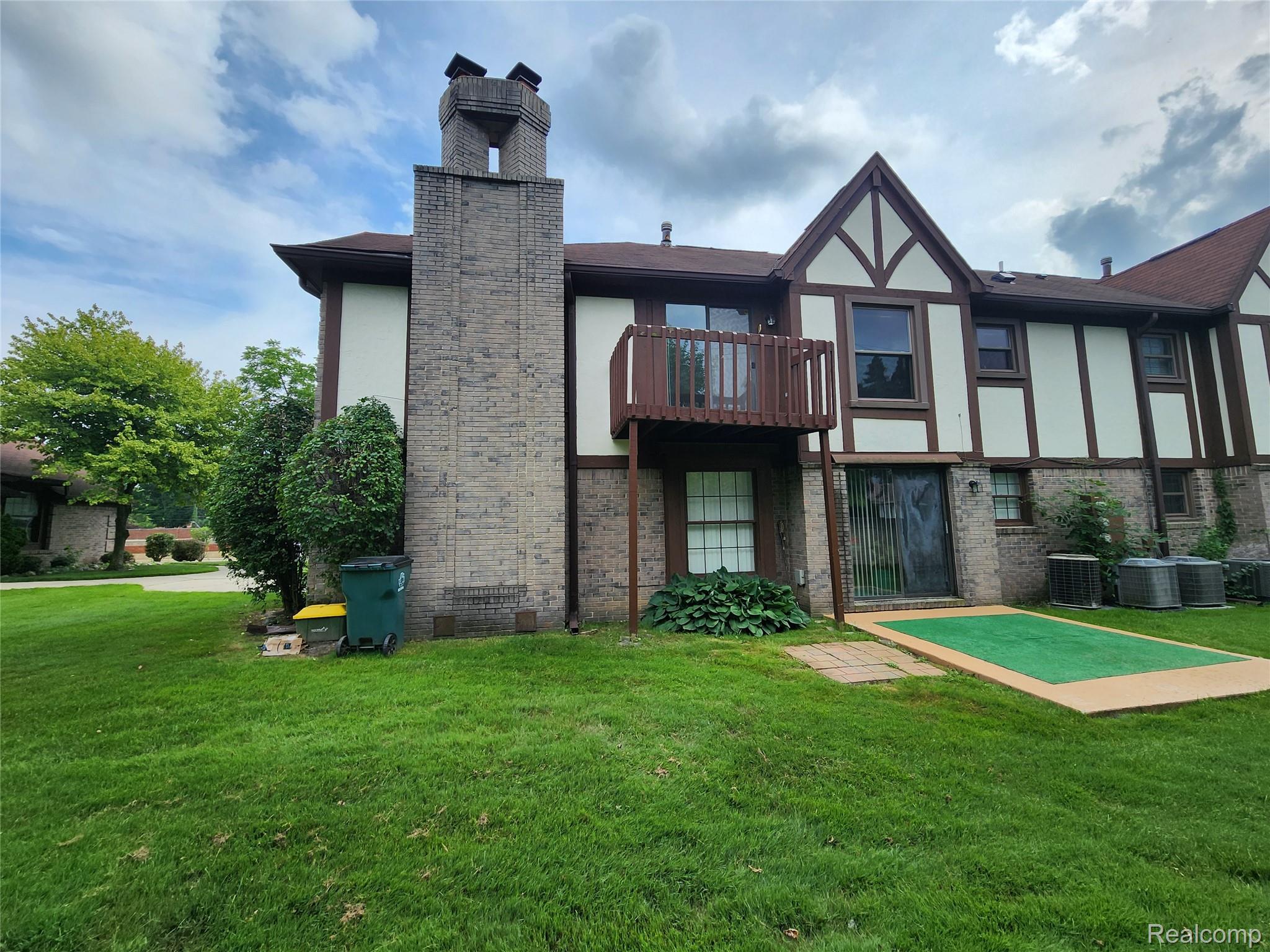 19400 W 11 Mile Road