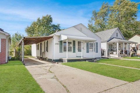27831 Tighe Street Roseville City MI 48066