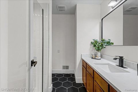 Tiny photo for 5688 Tequesta Court, West Bloomfield Charter Township, MI 48323 (MLS # 20261010253)