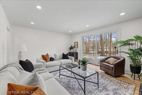 Tiny photo for 5688 Tequesta Court, West Bloomfield Charter Township, MI 48323 (MLS # 20261010253)