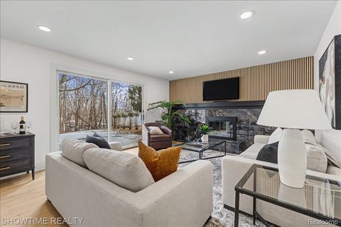 Tiny photo for 5688 Tequesta Court, West Bloomfield Charter Township, MI 48323 (MLS # 20261010253)