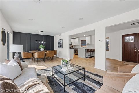 Tiny photo for 5688 Tequesta Court, West Bloomfield Charter Township, MI 48323 (MLS # 20261010253)