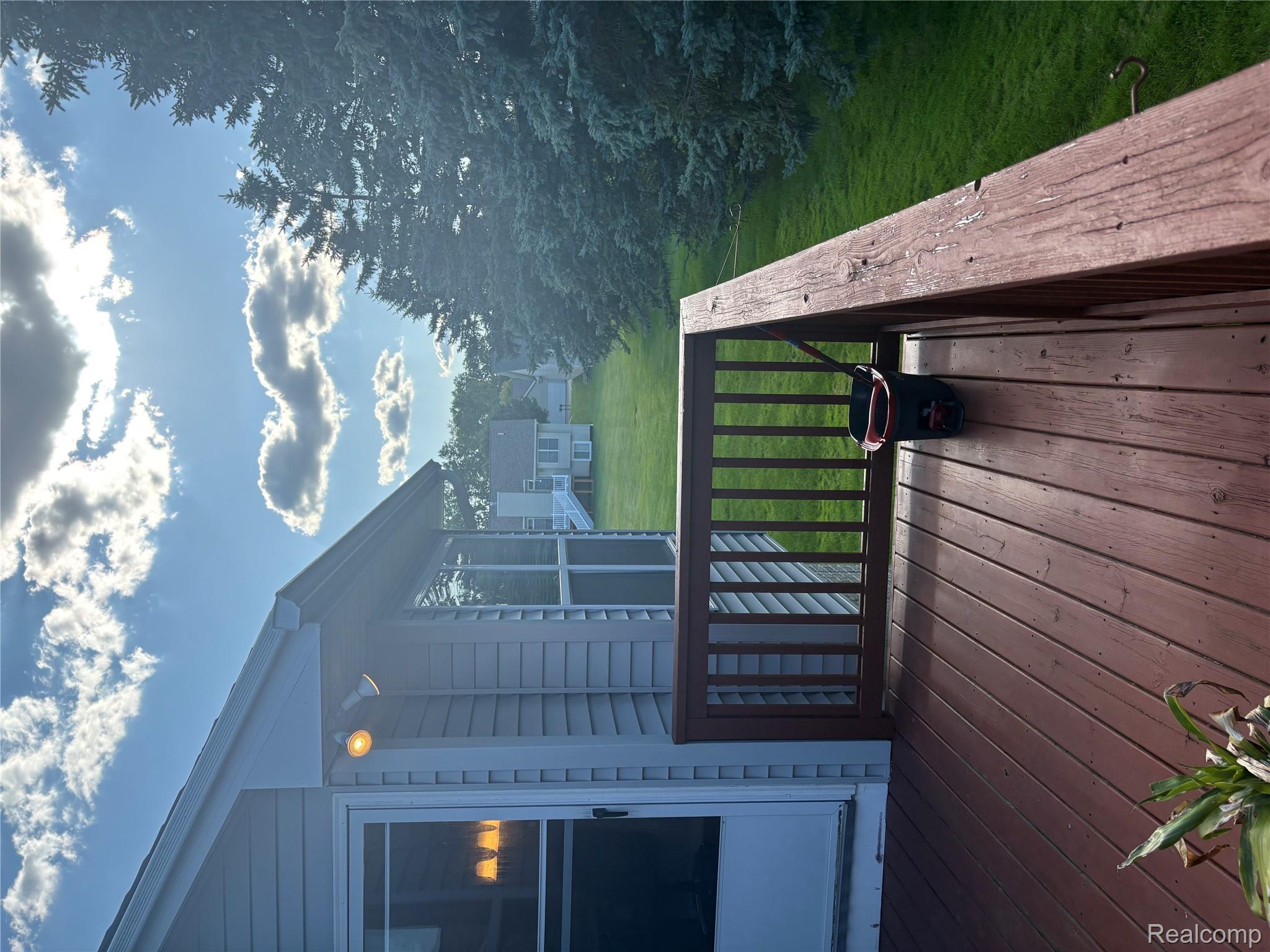 1130 Creekside Court