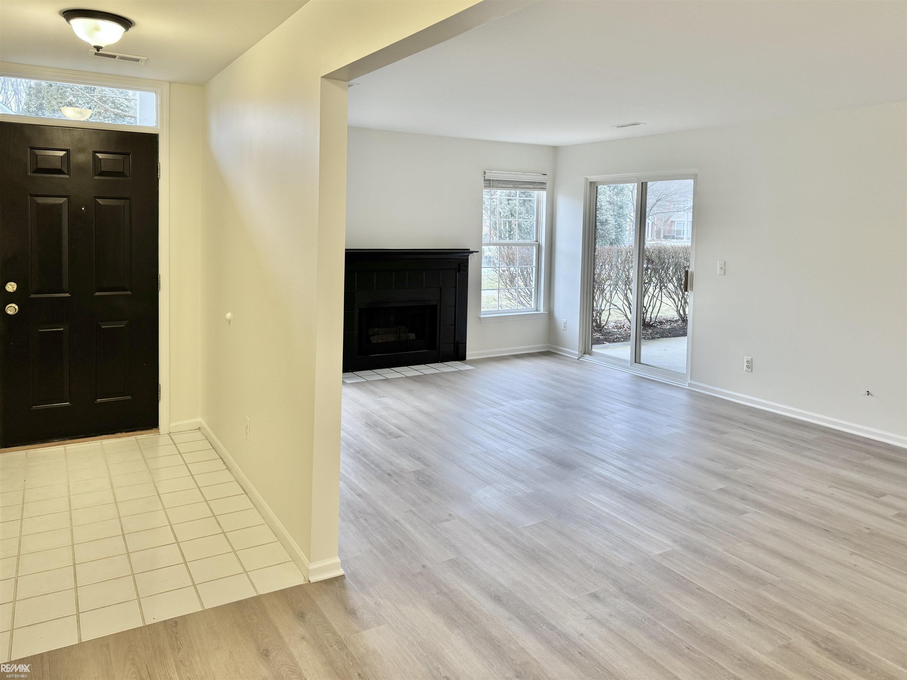 56145 N Troon Street