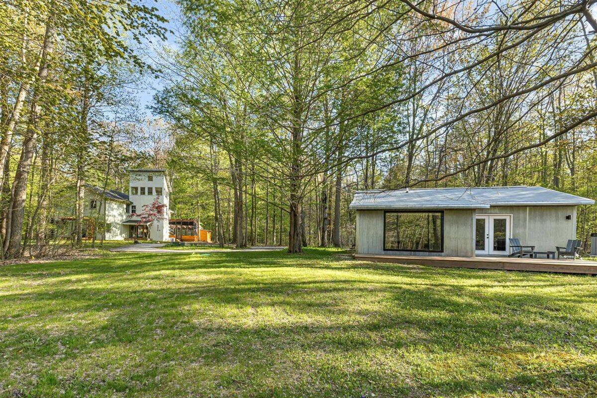 6800 Harbert Road