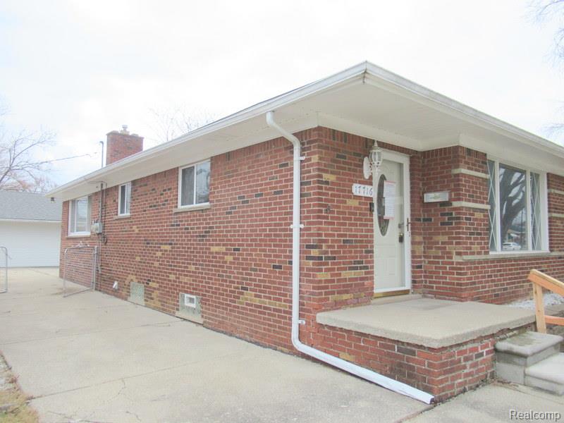 17716 Veronica Avenue