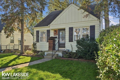 Tiny photo for 8204 Standard Street, Center Line City, MI 48015 (MLS # 58050225459)
