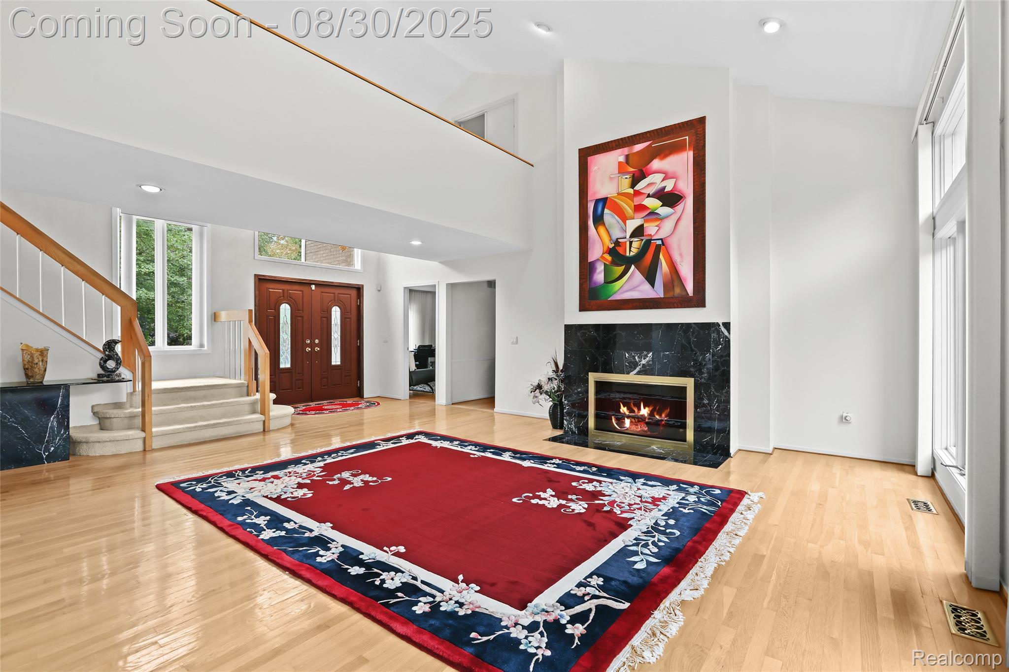 6034 Beachwood Drive