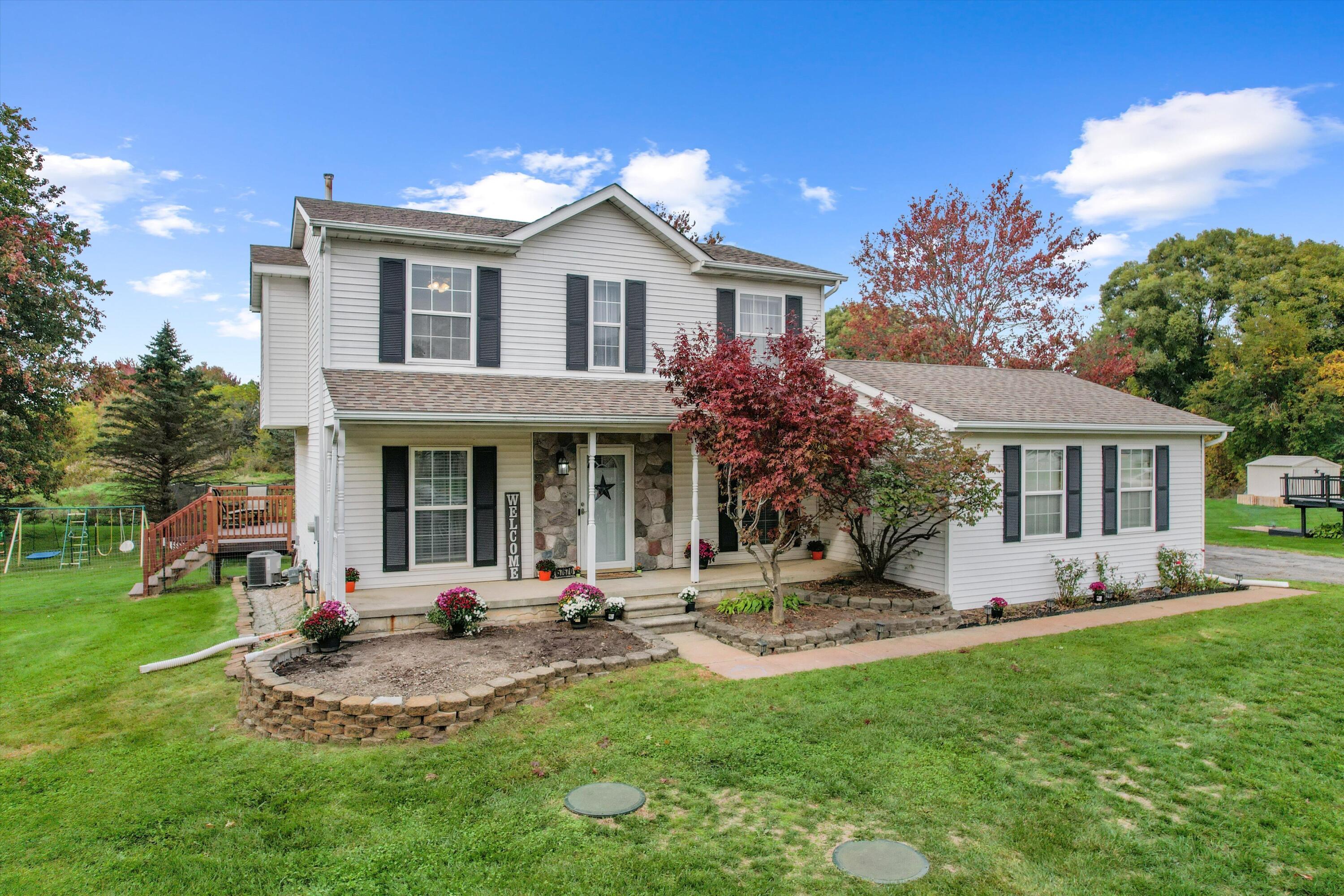 57670 Apple Lane