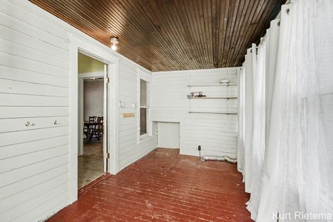 Tiny photo for 220 Hamilton Avenue, Bangor City, MI 49013 (MLS # 71026025922)