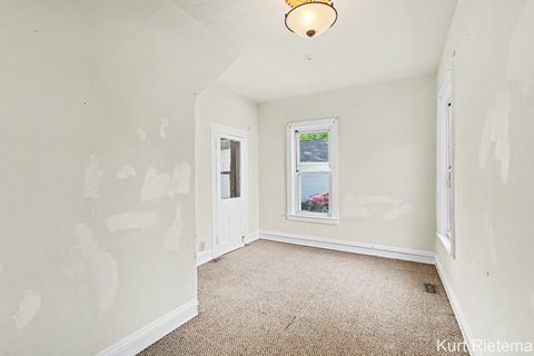 Tiny photo for 220 Hamilton Avenue, Bangor City, MI 49013 (MLS # 71026025922)