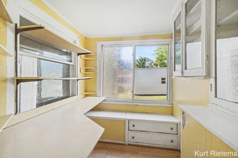 Tiny photo for 220 Hamilton Avenue, Bangor City, MI 49013 (MLS # 71026025922)